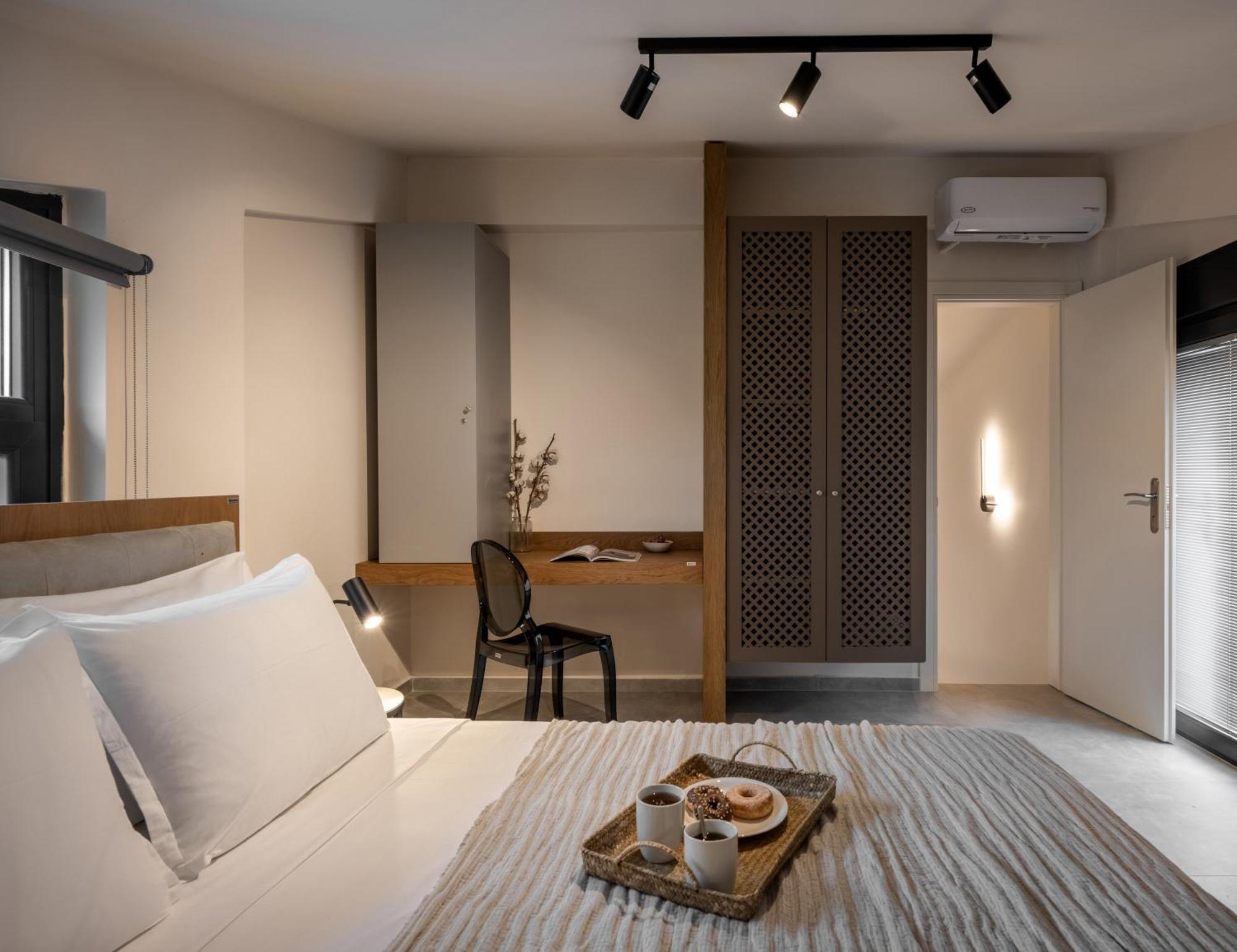 Iris Suites Nikiti Exterior photo